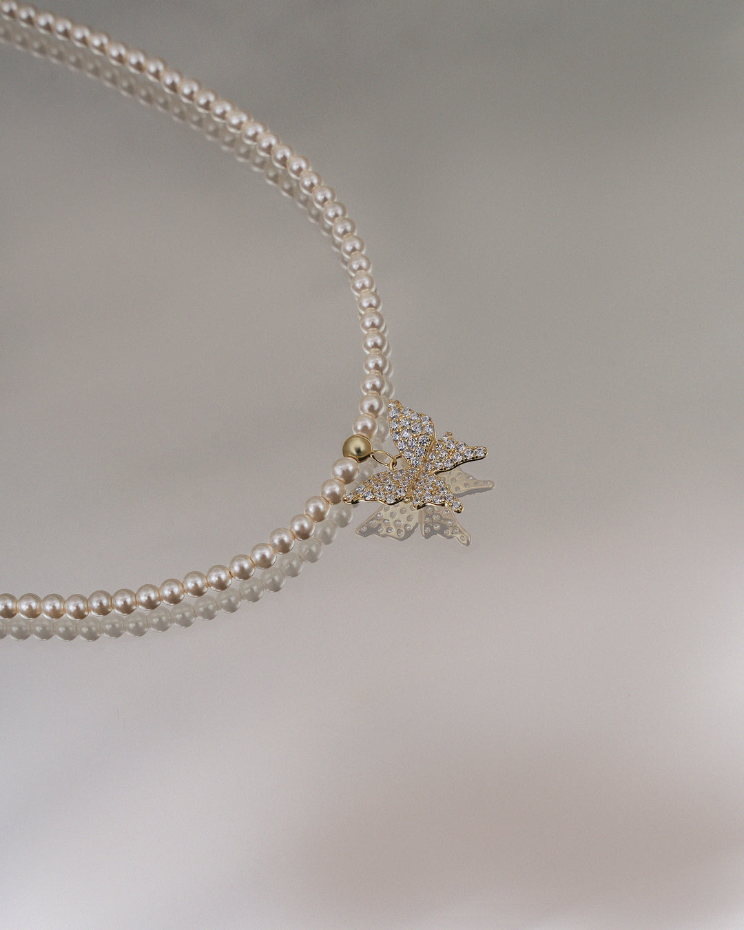 Dazzle Butterfly Pearl Necklace