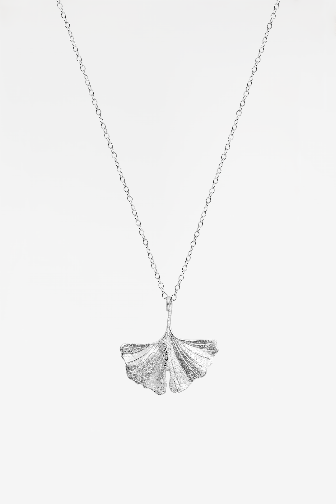 Mermaid Tail Roche Necklace