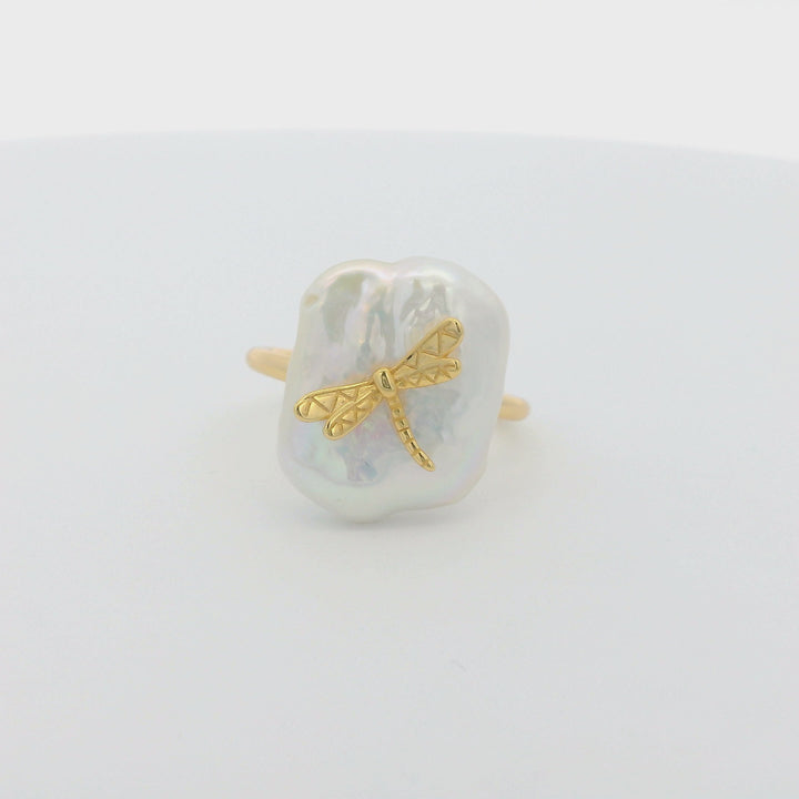 Dragonfly Mother Pearl 18K Gold Plated Ring