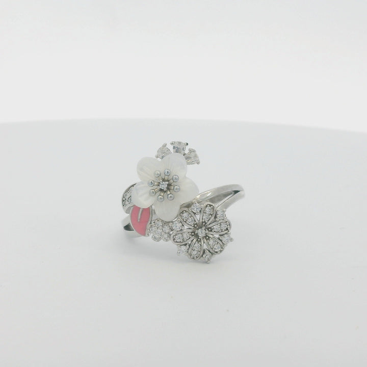 Dazzle Flower Patch Ring