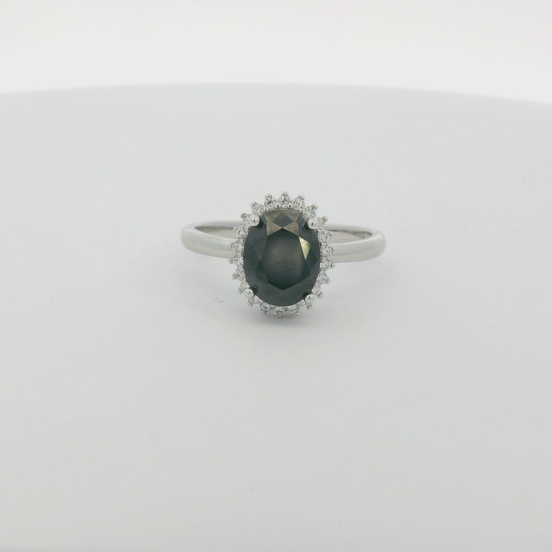 Onyx Gem Round Dazzle Ring