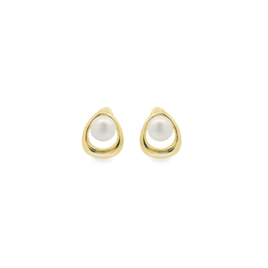 Golden Circle Pearl Stud Earrings