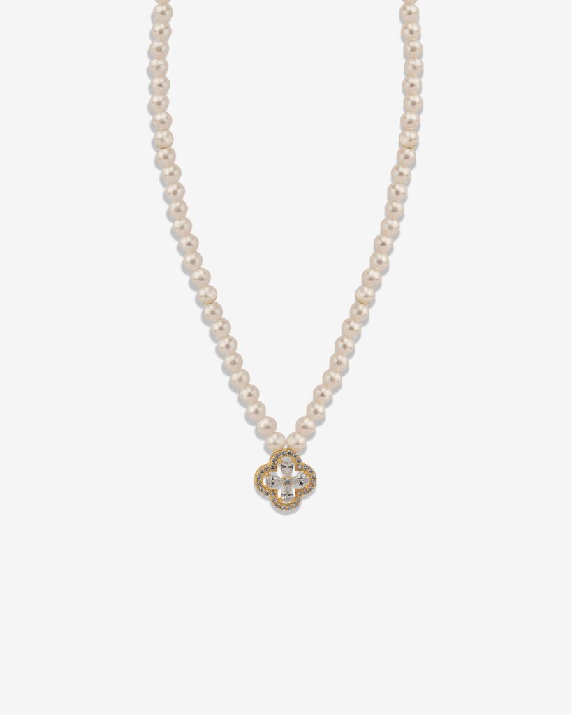 Dazzle Clover Pearl 18k Gold Plated Necklace