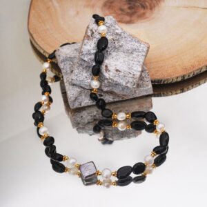 Black Stones & Pearl Unique Necklace