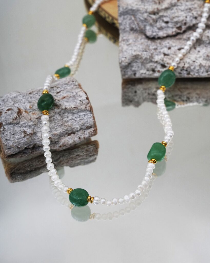 Emerald Beads Pearl Necklace
