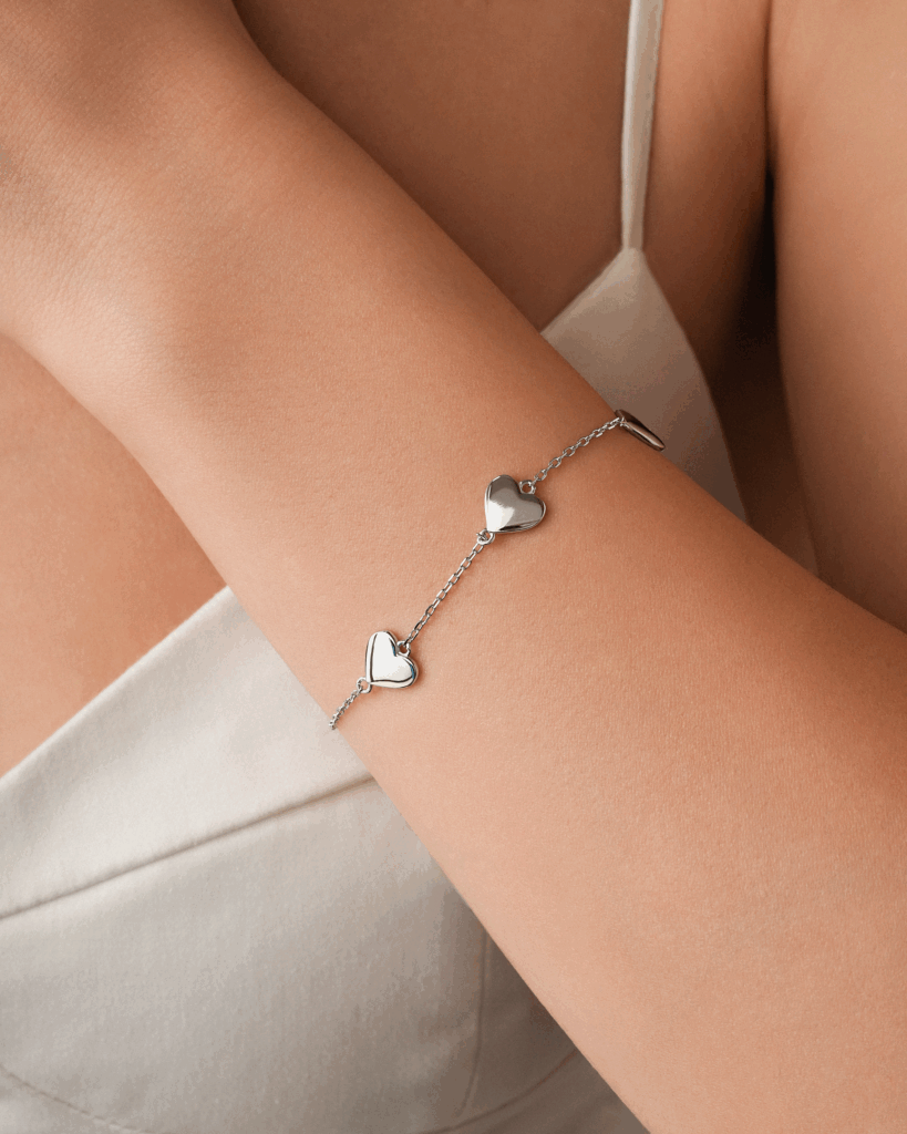 Silver Hearts Slim Bracelet