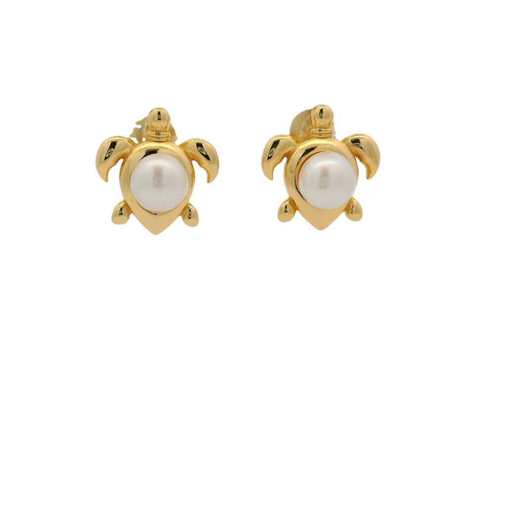 Stud Earrings with Round Pearl Cabochons