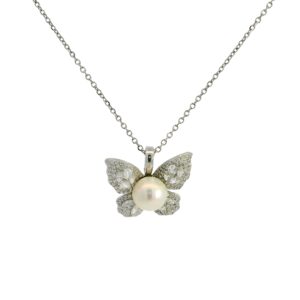 Butterfly Pearl Pendant Charm Necklace